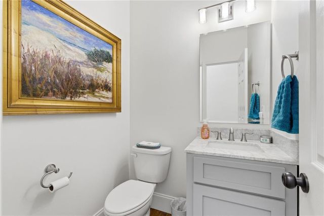 5950 Waterford Place, Suwanee, GA 30024
