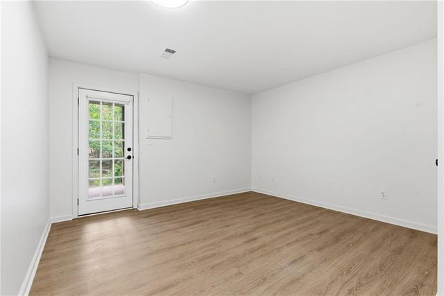 5950 Waterford Place, Suwanee, GA 30024