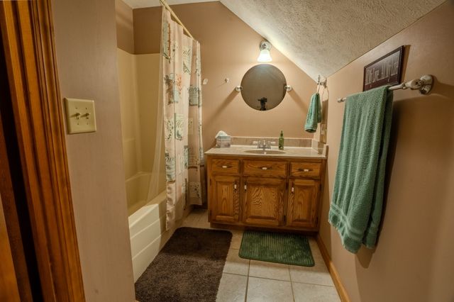 1211 Bundrant Hollow Rd, Waynesboro, TN 38485