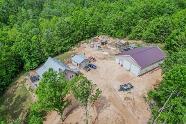 1211 Bundrant Hollow Rd, Waynesboro, TN 38485