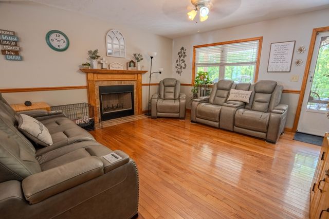 1211 Bundrant Hollow Rd, Waynesboro, TN 38485