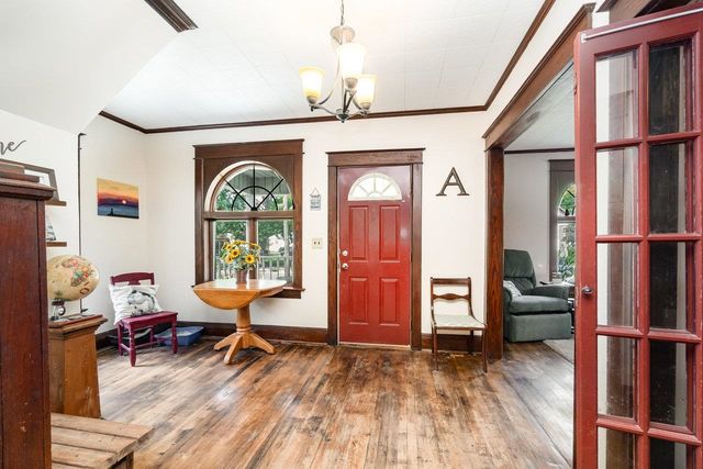 217 W End Street, Alma, MI 48801