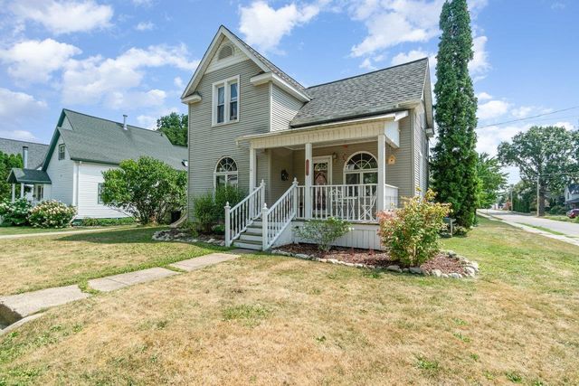 217 W End Street, Alma, MI 48801