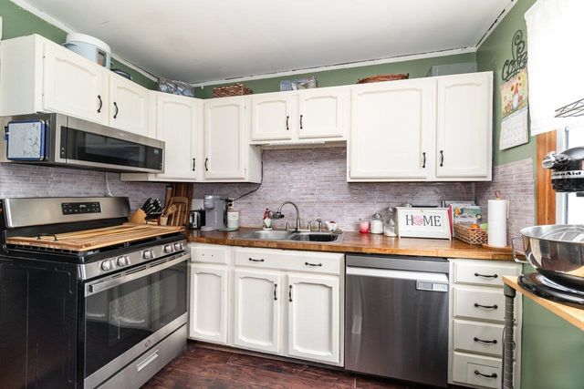 217 W End Street, Alma, MI 48801