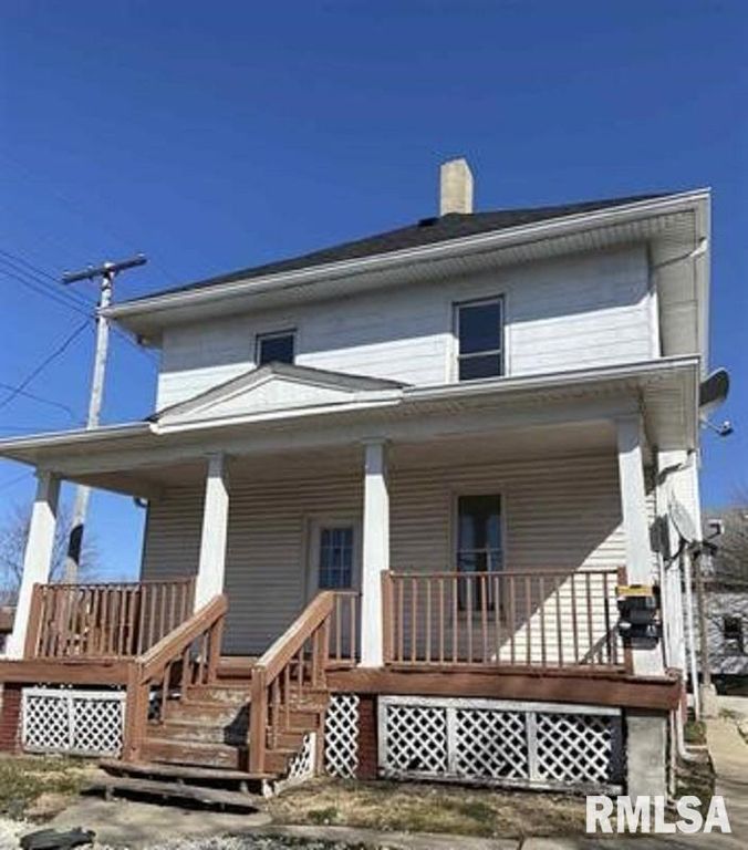 171 N 3RD Street, Canton, IL 61520