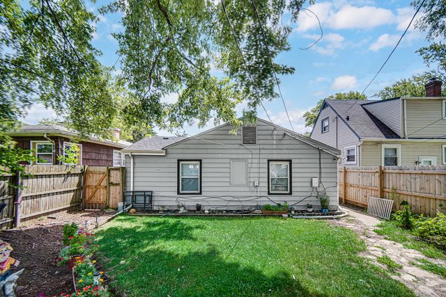 16814 Crane Avenue, Hazel Crest, IL 60429