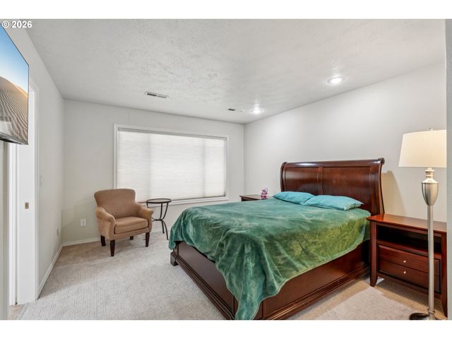 1743 Se 60TH Ave, Hillsboro, OR 97123