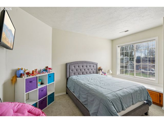 1743 Se 60TH Ave, Hillsboro, OR 97123