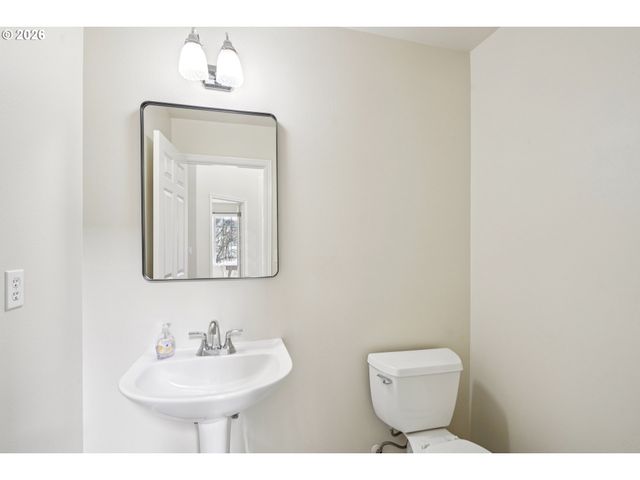 1743 Se 60TH Ave, Hillsboro, OR 97123