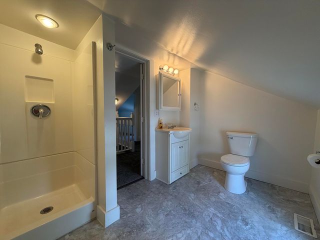 401 E Prairie Street, Vicksburg Vllg, MI 49097