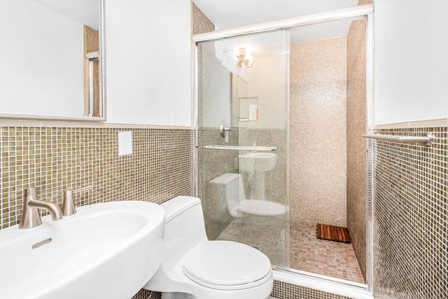 750 KAPPOCK Street # 610, New York City, NY 10463