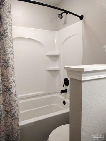 4611 Gunter Rd, Milton, FL 32570