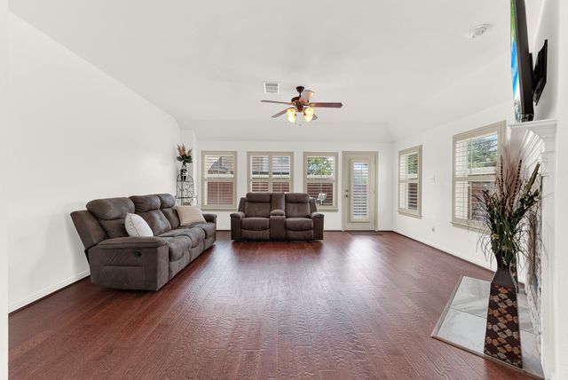 5729 New Castle Drive, Richardson, TX 75082
