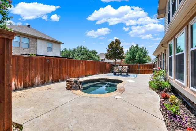 5729 New Castle Drive, Richardson, TX 75082