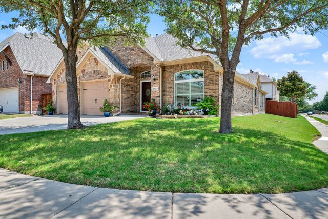 5729 New Castle Drive, Richardson, TX 75082