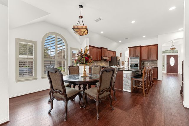 5729 New Castle Drive, Richardson, TX 75082