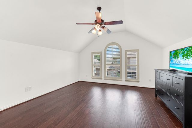 5729 New Castle Drive, Richardson, TX 75082