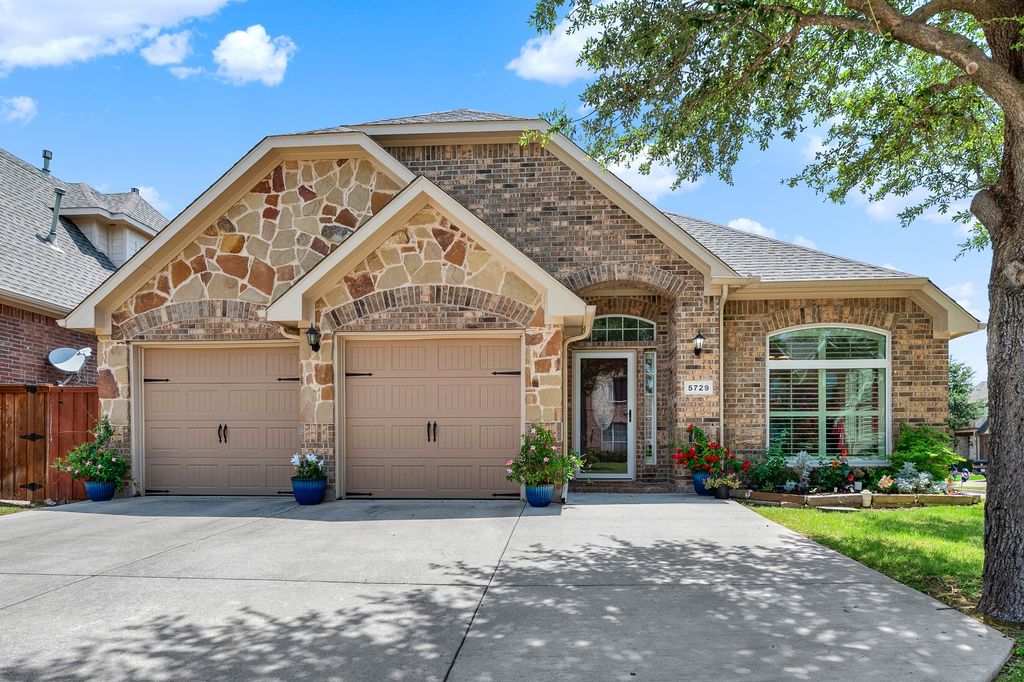 5729 New Castle Drive, Richardson, TX 75082