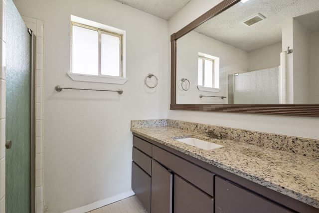 4913 Westlake Drive, Fort Worth, TX 76132