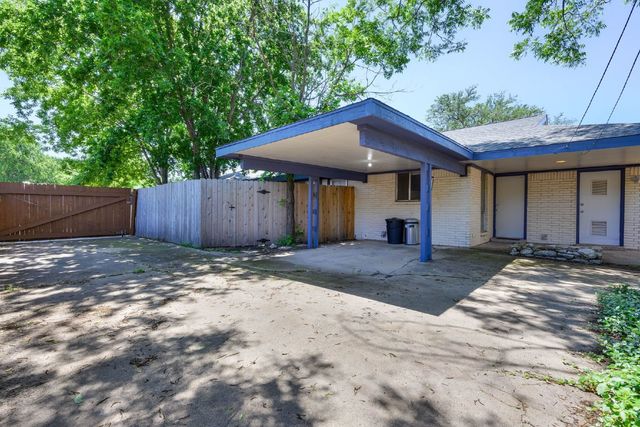 4913 Westlake Drive, Fort Worth, TX 76132