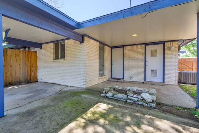 4913 Westlake Drive, Fort Worth, TX 76132