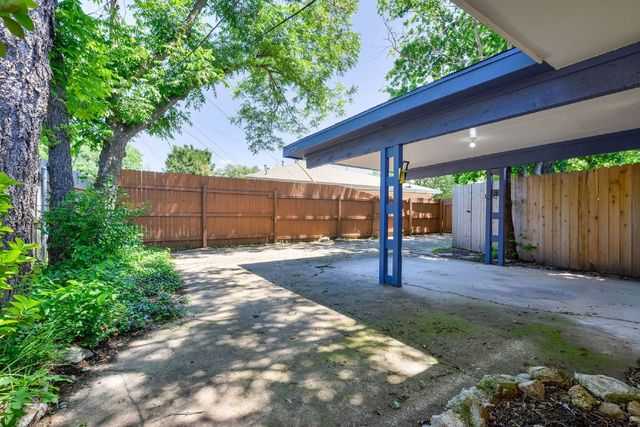 4913 Westlake Drive, Fort Worth, TX 76132