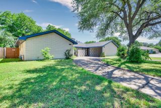 4913 Westlake Drive, Fort Worth, TX 76132