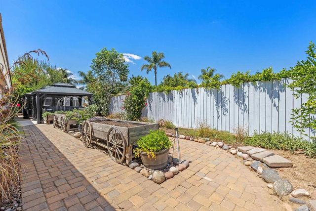 1650 Queenston Drive, Escondido, CA 92027
