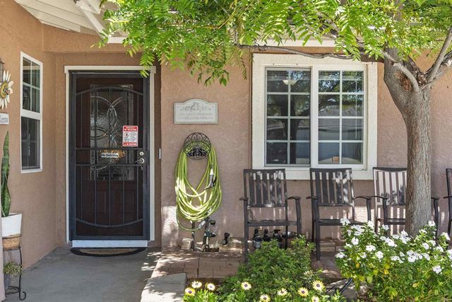 1650 Queenston Drive, Escondido, CA 92027