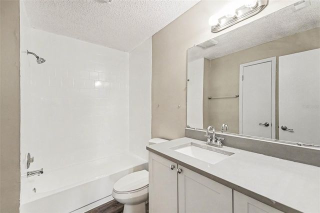 3408 LAUREL DALE DRIVE, Tampa, FL 33618