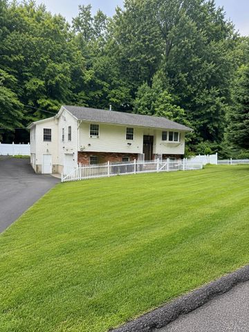 31 Regina Road, Monsey, NY 10952