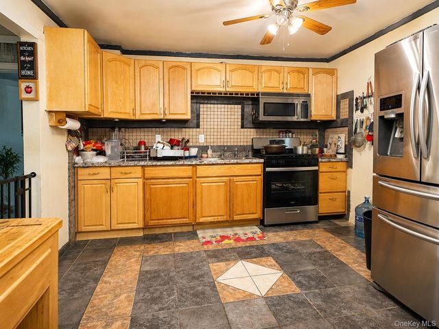31 Regina Road, Monsey, NY 10952