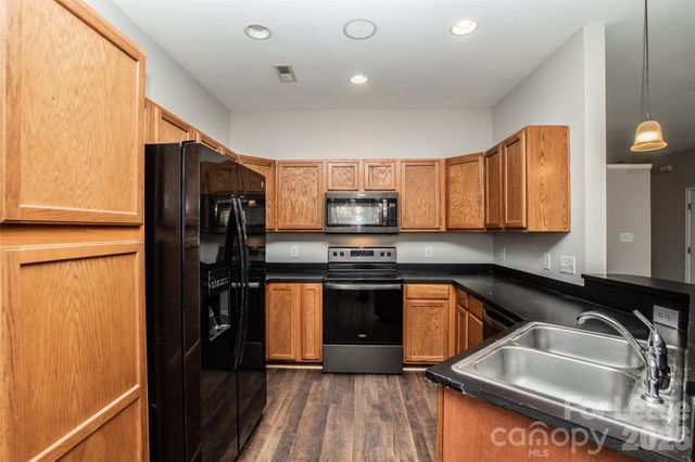 4018 Far West Drive, Charlotte, NC 28269