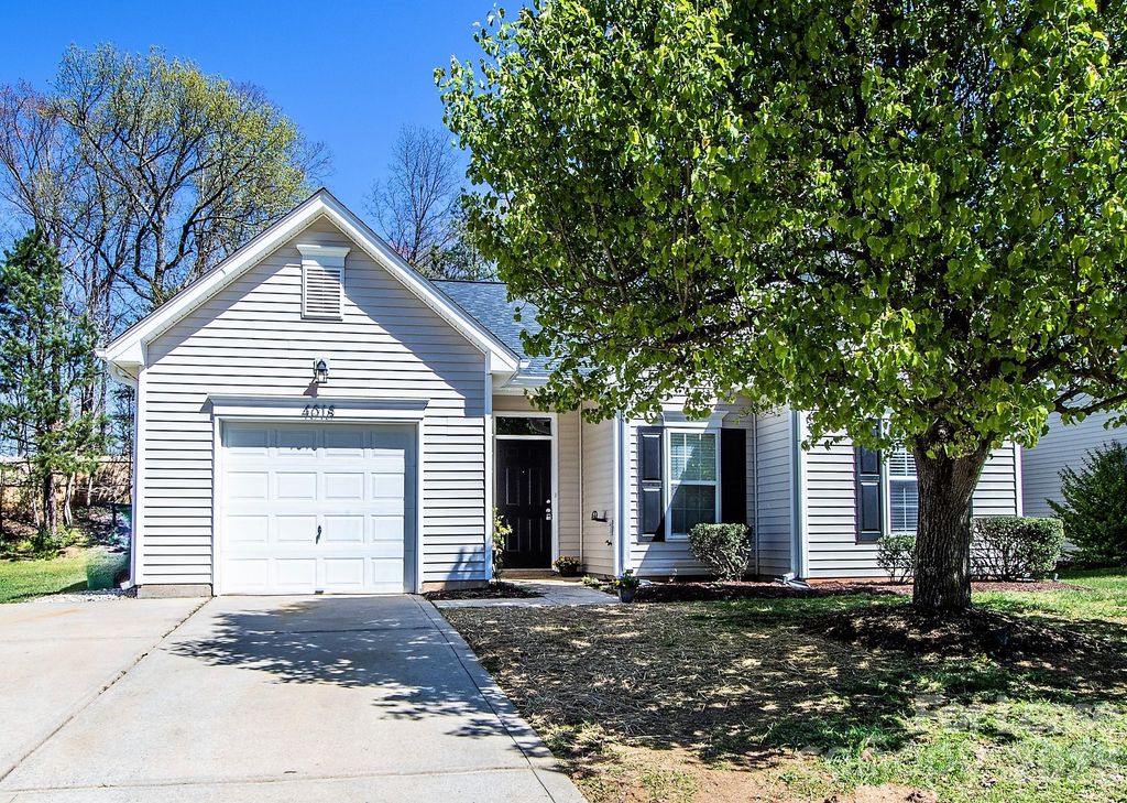 4018 Far West Drive, Charlotte, NC 28269