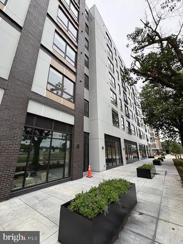 630 KENILWORTH TER NE, Washington, DC 20019