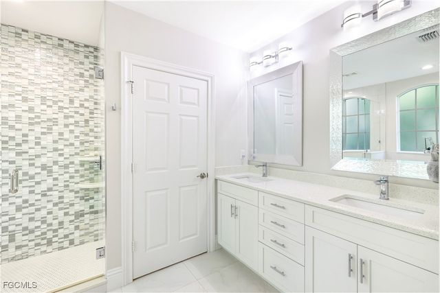 5652 Kensington LOOP, Fort Myers, FL 33912