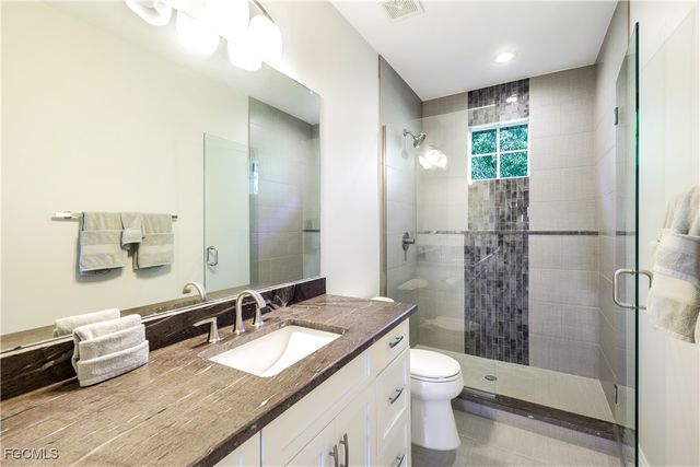 5652 Kensington LOOP, Fort Myers, FL 33912