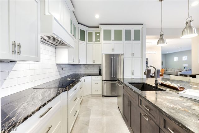 5652 Kensington LOOP, Fort Myers, FL 33912