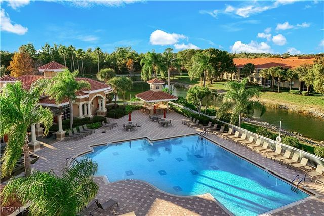 5652 Kensington LOOP, Fort Myers, FL 33912