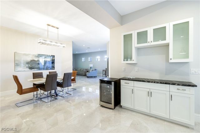 5652 Kensington LOOP, Fort Myers, FL 33912