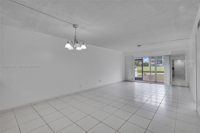 8940 S Hollybrook Blvd 109, Pembroke Pines, FL 33025