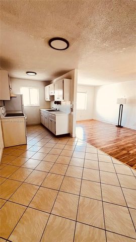 1733 Mayo Street 11, Hollywood, FL 33020
