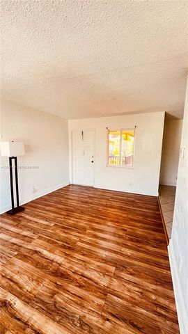 1733 Mayo Street 11, Hollywood, FL 33020