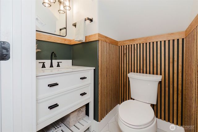 2000 Martin Avenue E, Port Orchard, WA 98366