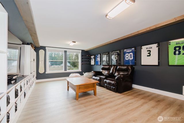 2000 Martin Avenue E, Port Orchard, WA 98366