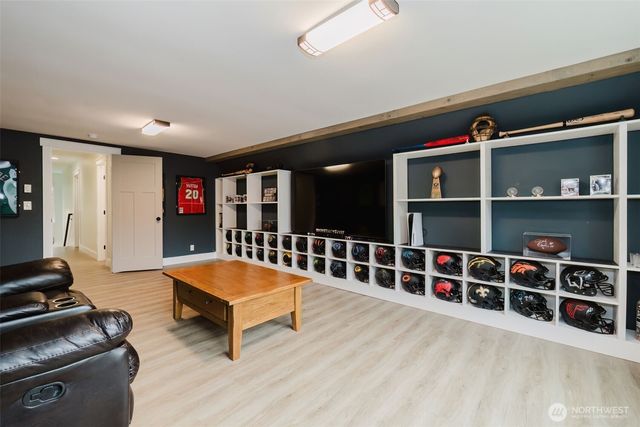 2000 Martin Avenue E, Port Orchard, WA 98366