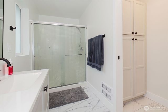 2000 Martin Avenue E, Port Orchard, WA 98366