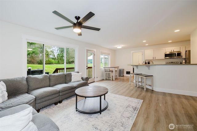 2000 Martin Avenue E, Port Orchard, WA 98366