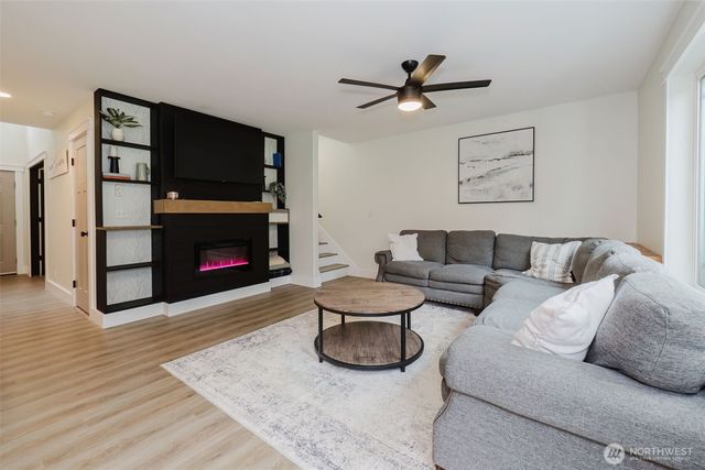 2000 Martin Avenue E, Port Orchard, WA 98366