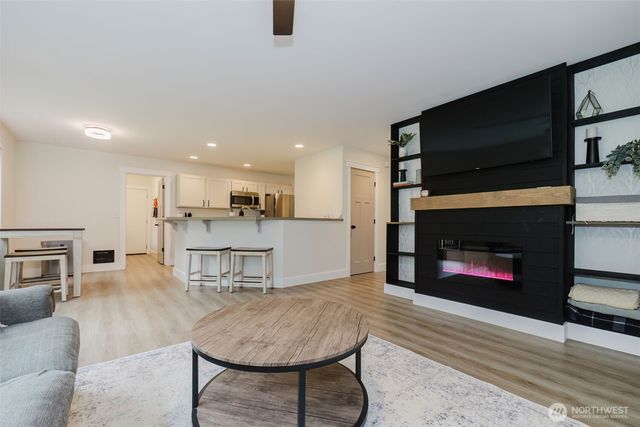 2000 Martin Avenue E, Port Orchard, WA 98366